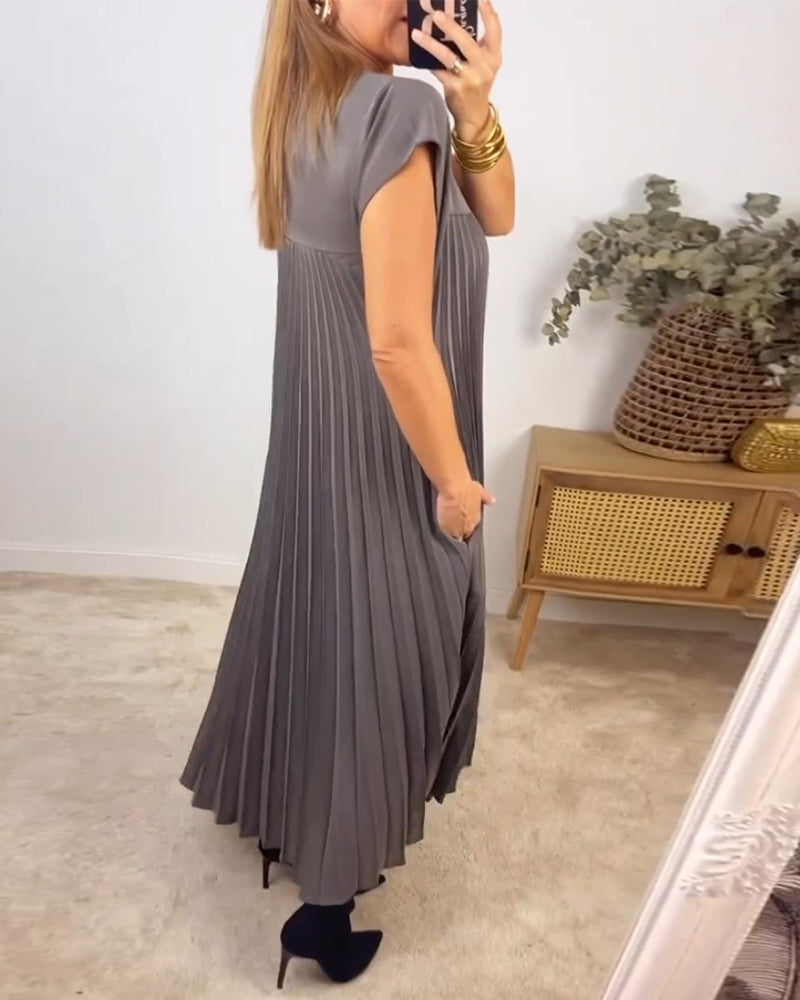 Evelynn - Elegant Pleated Dress